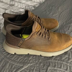 Skechers Men's Tan and Brown Sneakers
